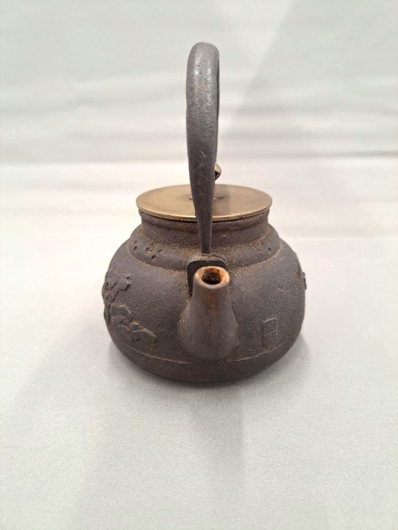 鉄瓶　大國造　丸形　手のひらサイズの珍品