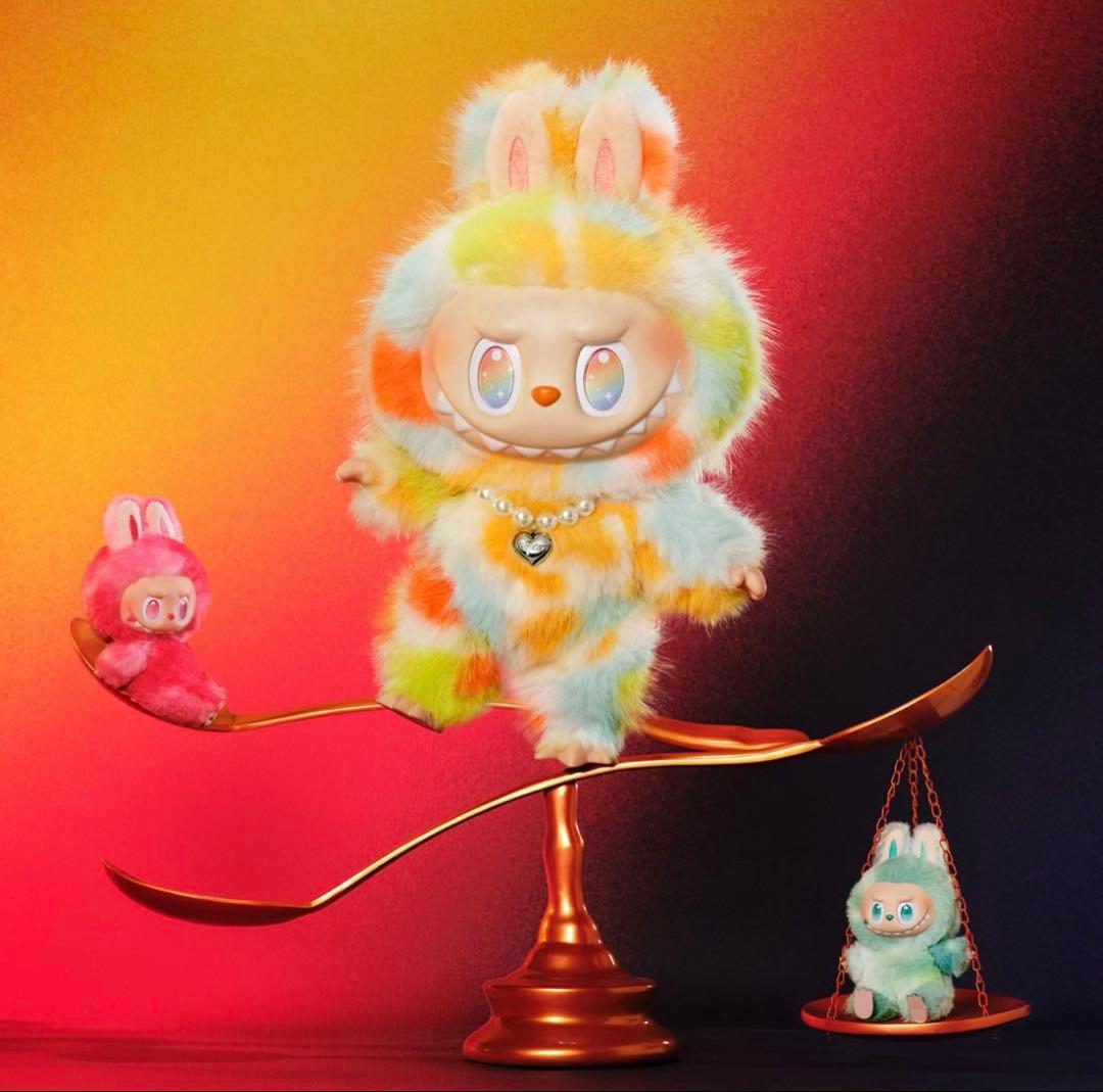 ぬいぐるみ LABUBU POPMART ROCK THE UNIVESE