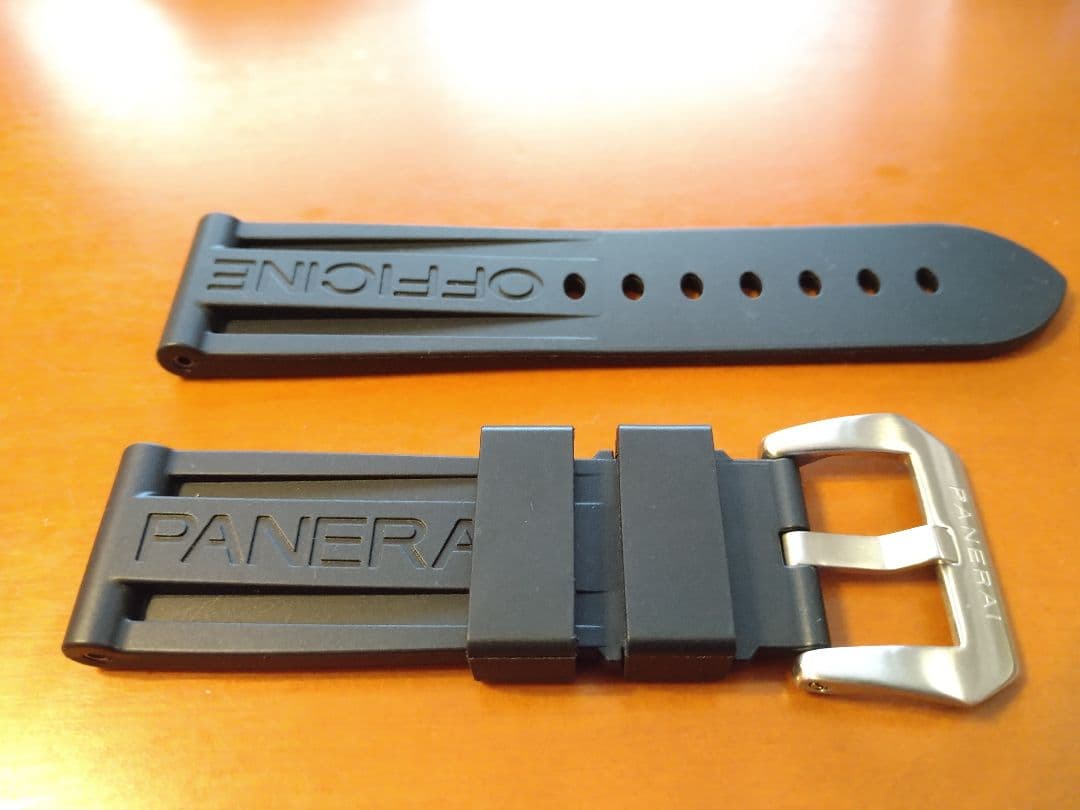 黒*吾様 【OFFICINE PANERAI】 44m用ラバーベルト／ブラック
