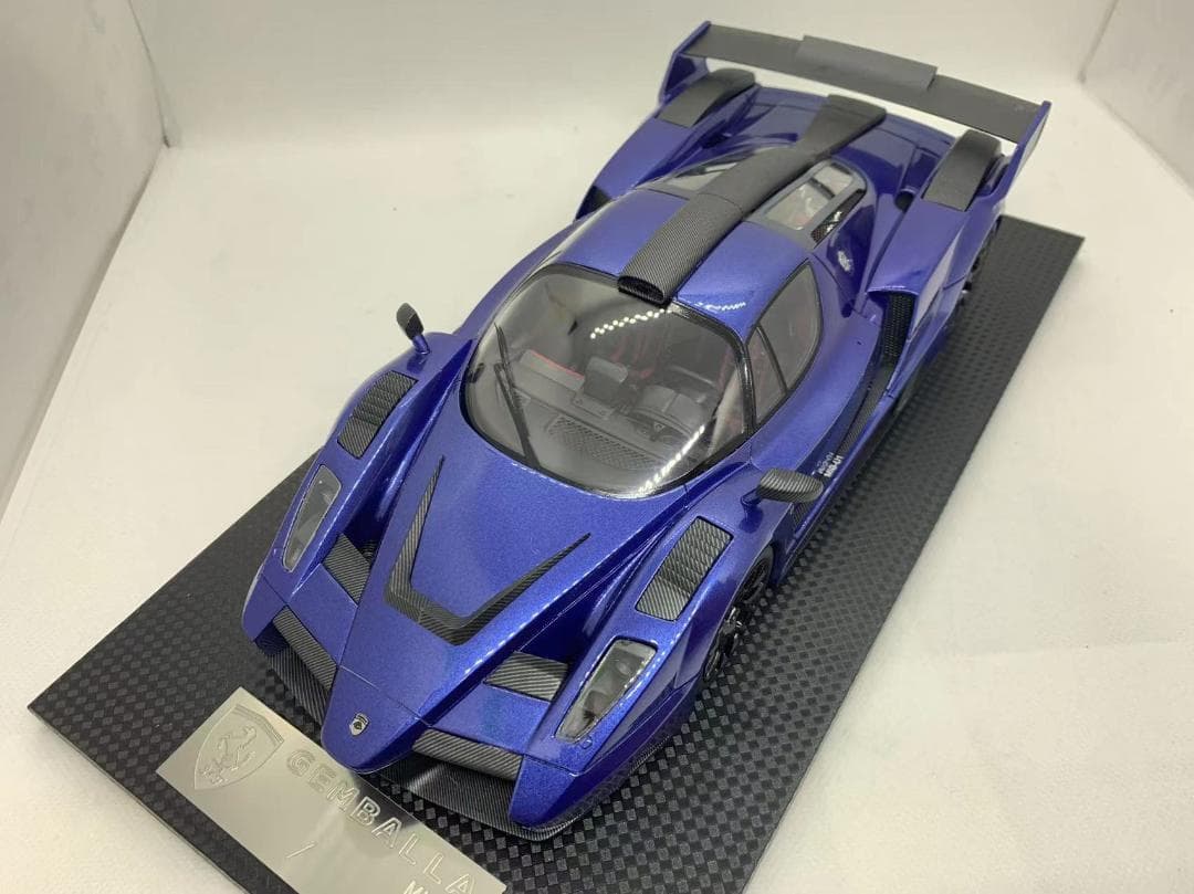 1/18 フェラーリ Gemballa MIGU1