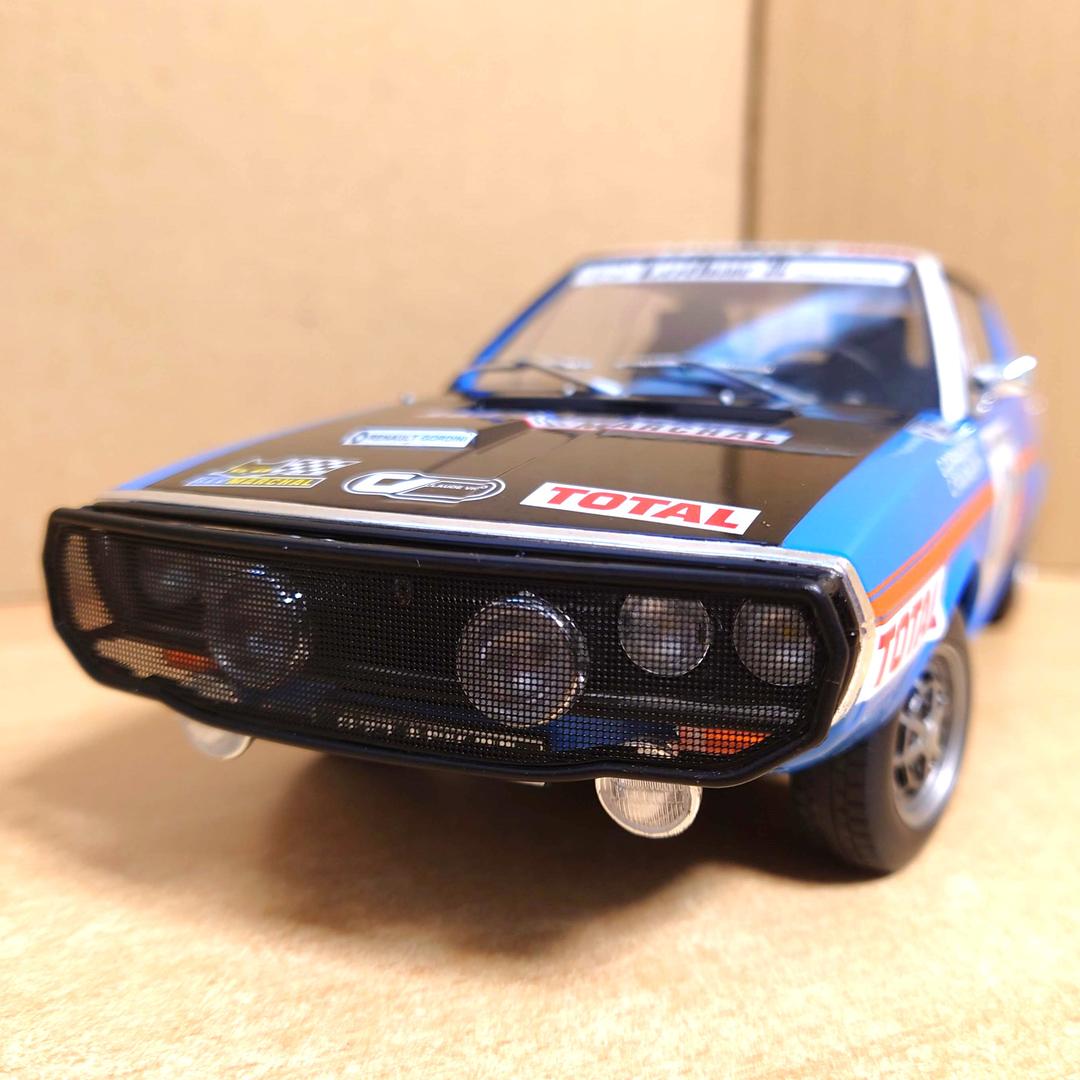 1/18 ルノー 17 ゴルディニ アビジャン ニース 1976 #42 ブルー