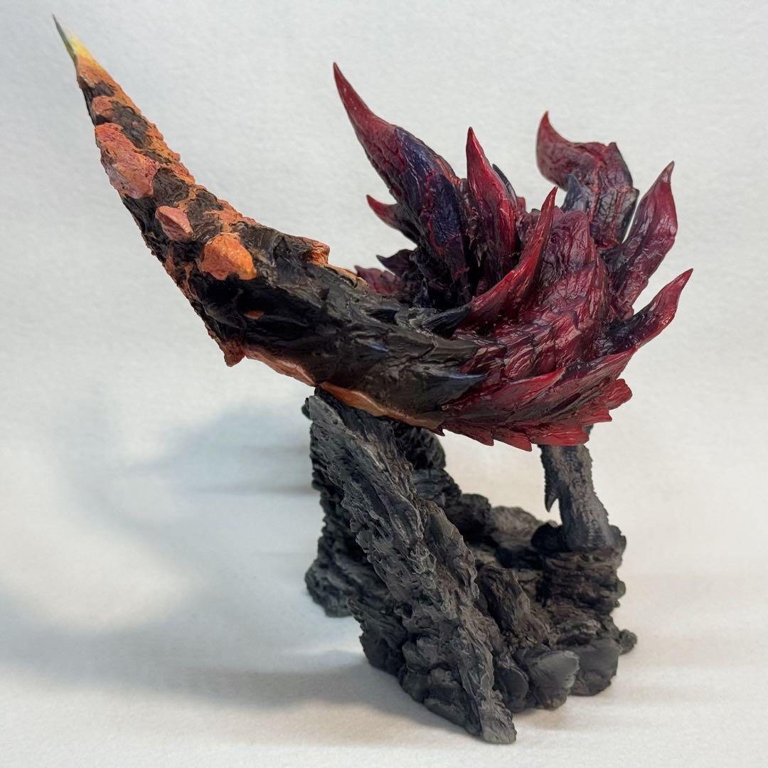 モンスターハンター　フィギュアビルダー クリエイターズモデル 燼滅刃ディノバルド