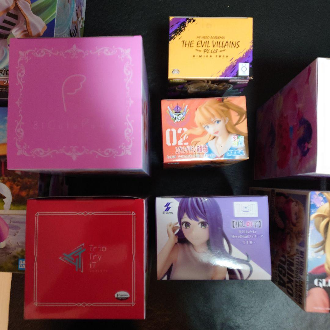 新品未開封　可愛いフィギュア 12体セット