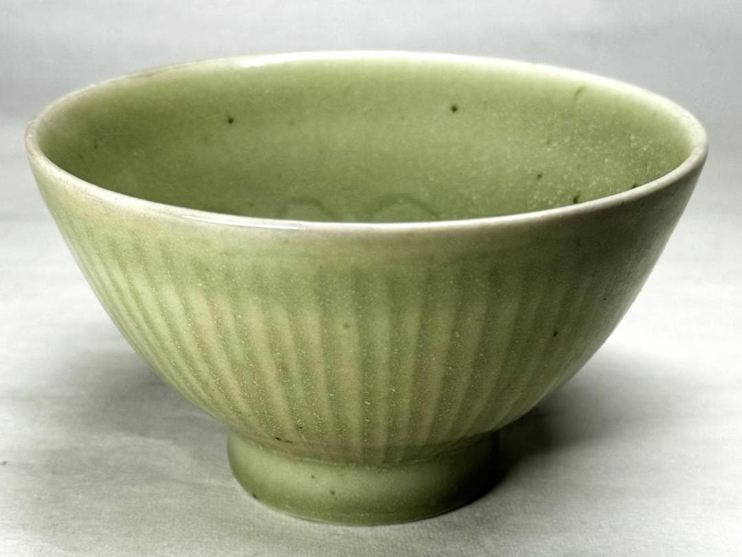 宋時代 龍泉窯青磁茶碗 無傷 時代品 伝世品焼物 歴史唐物 ウブ品WWTT197