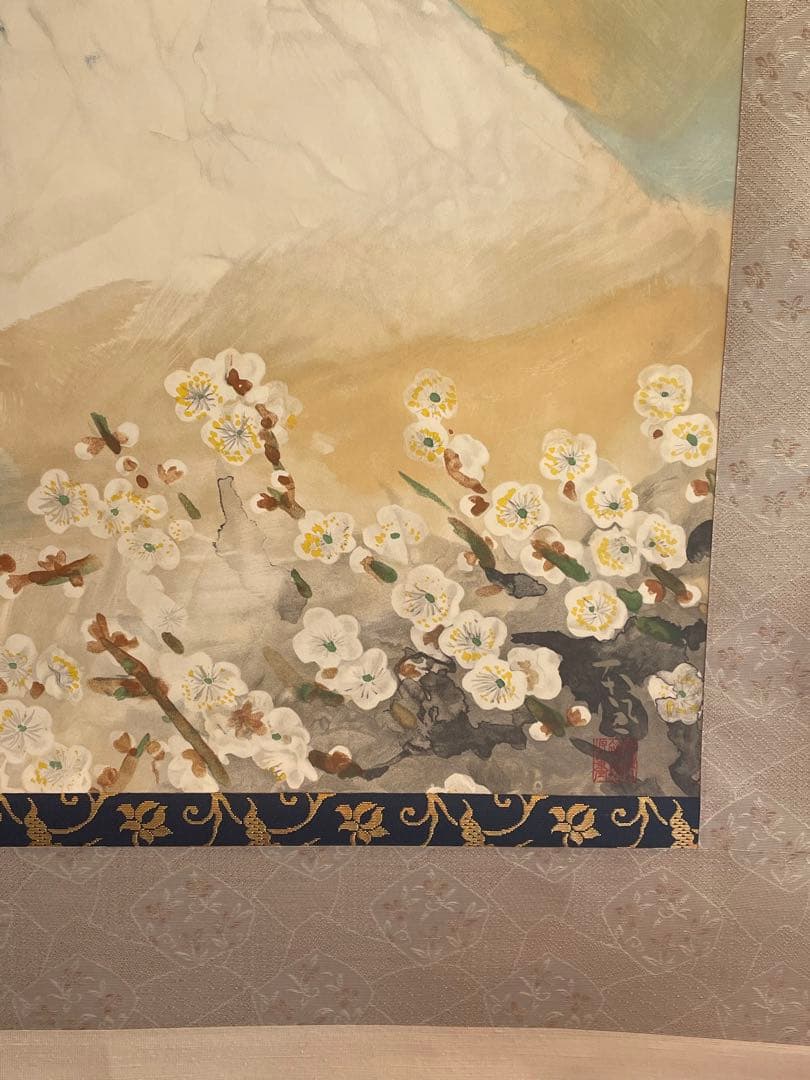 掛軸　梅花富士　南風筆