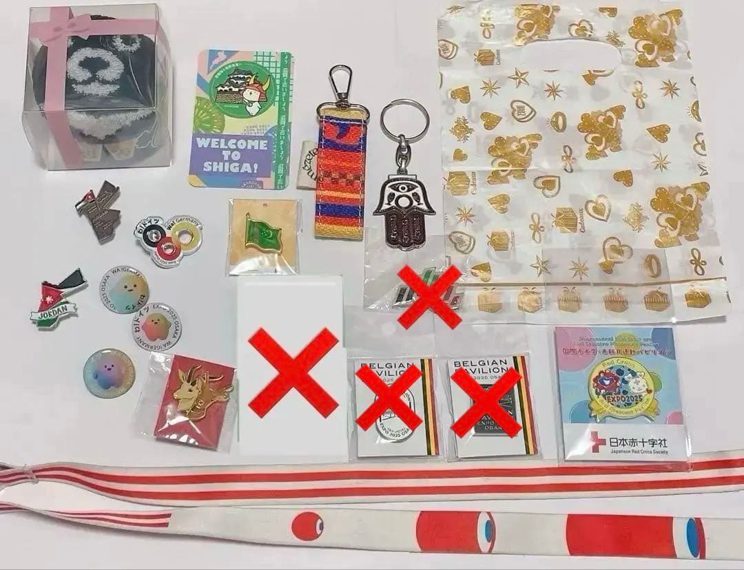 大阪関西万博パビリオン ピンバッジ、ストラップ、グッズ17点まとめ売り