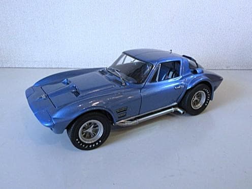 一流さん専用 exoto (1/18) コルベット Grand Sports①