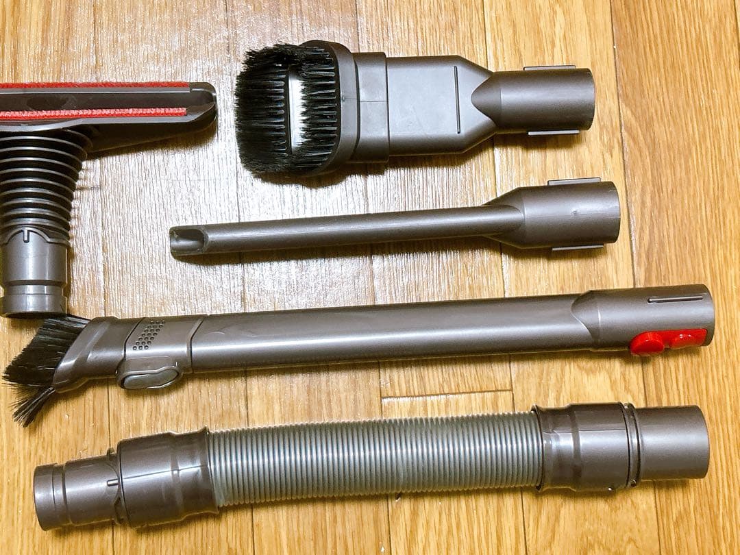 動作品　ダイソン SV12 サイクロンクリーナー　掃除機　Dyson スリム