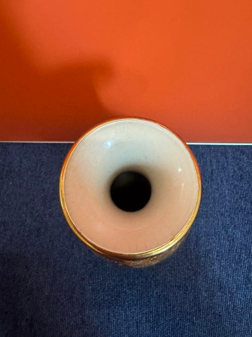 1567 九谷焼　金彩色絵　百花繚乱紋花瓶　花詰 　置物