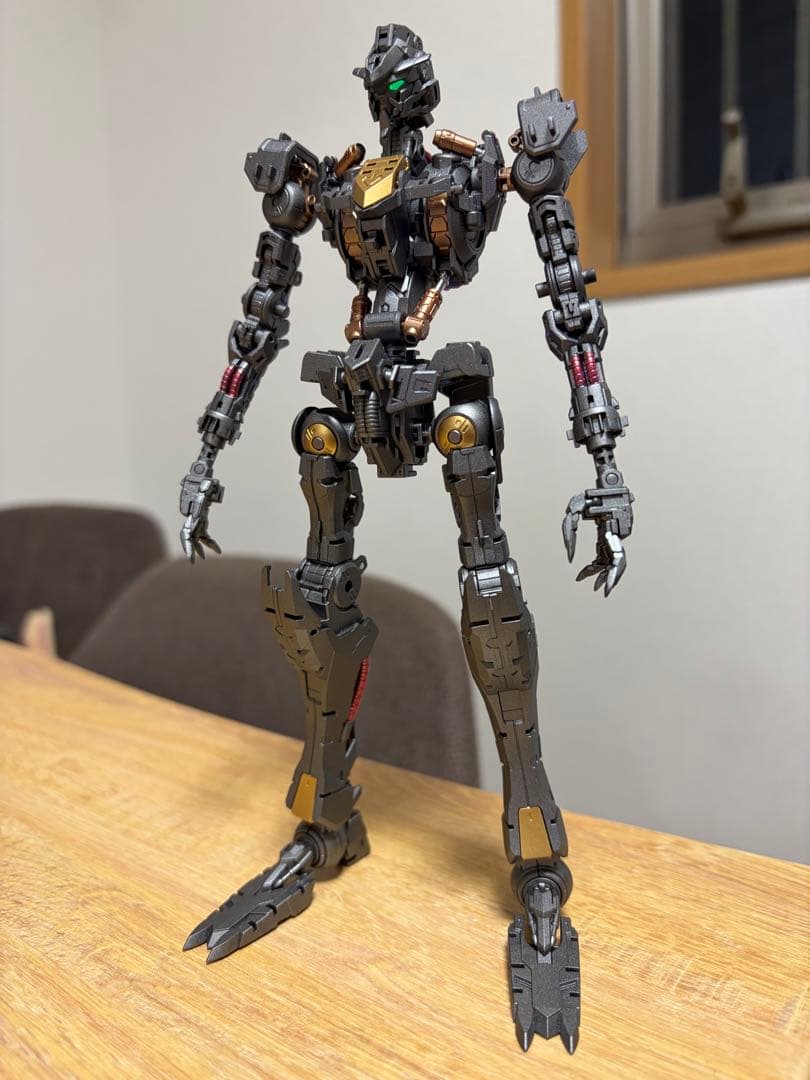 MG ガンダムバルバトス　全塗装完成品