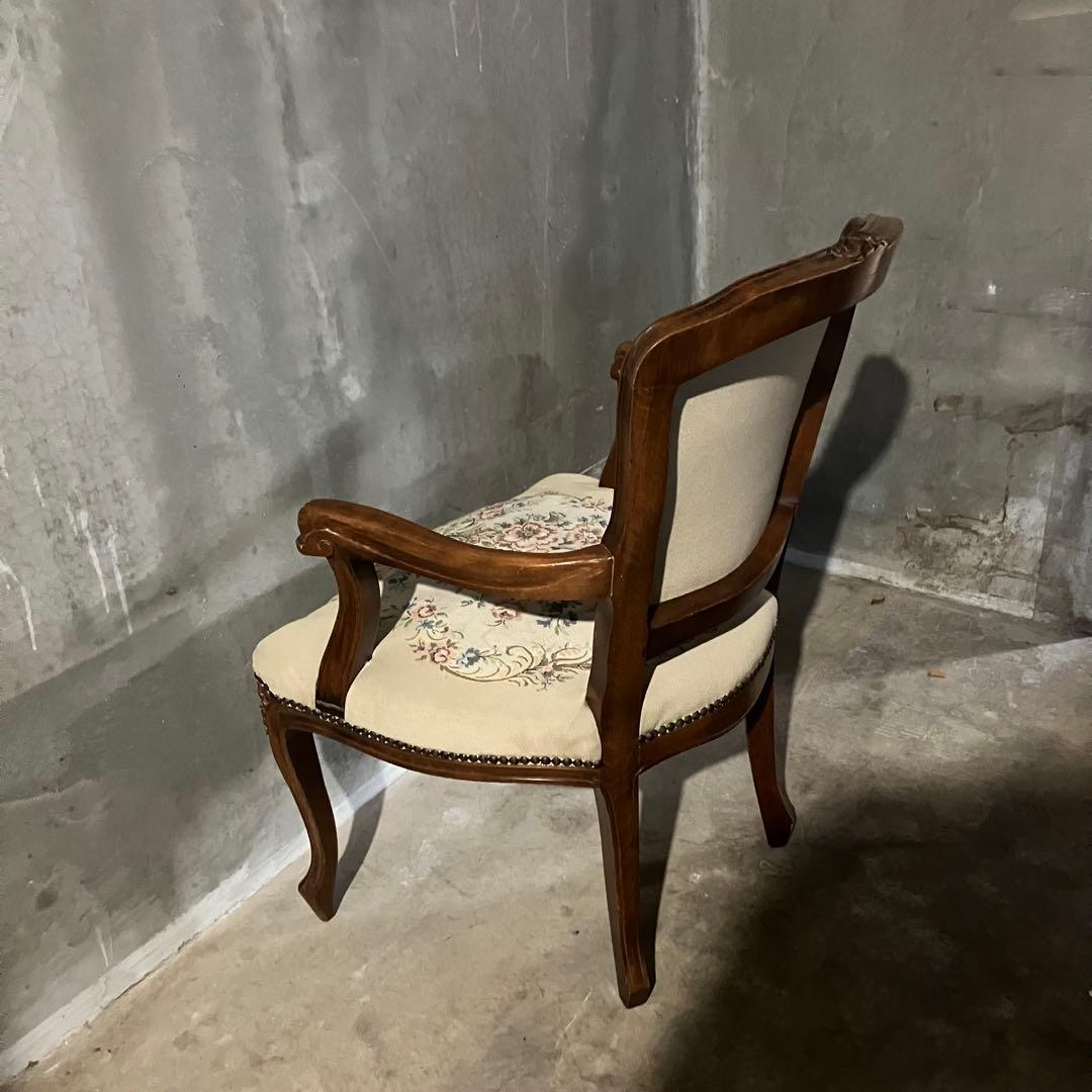 プチポワン アームチェア ゴブラン織り ロココ調 猫脚 ナポレオン 鋲打ち