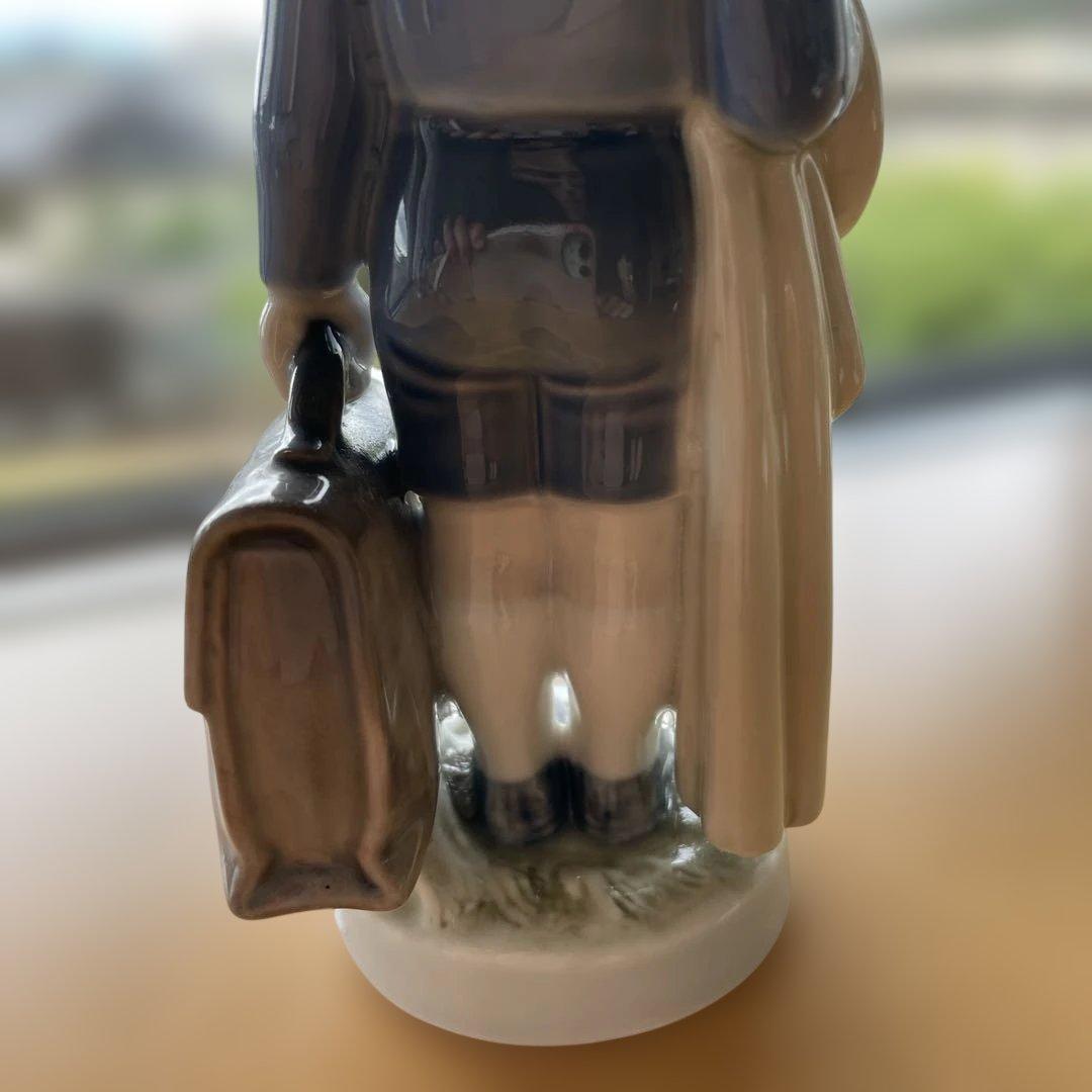   ロイヤルコペンハーゲン女の子男の子2体セット