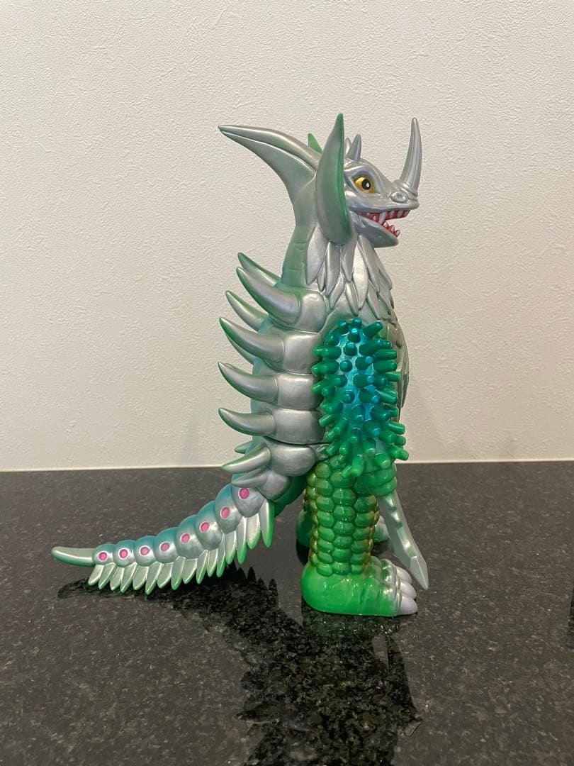 MAT タイラント メディコムトイ 1/6スケール ソフビ