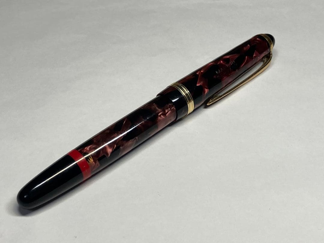 rotring Tinkenkuli/Tiku 柄ティク　赤セルロイド　廃番