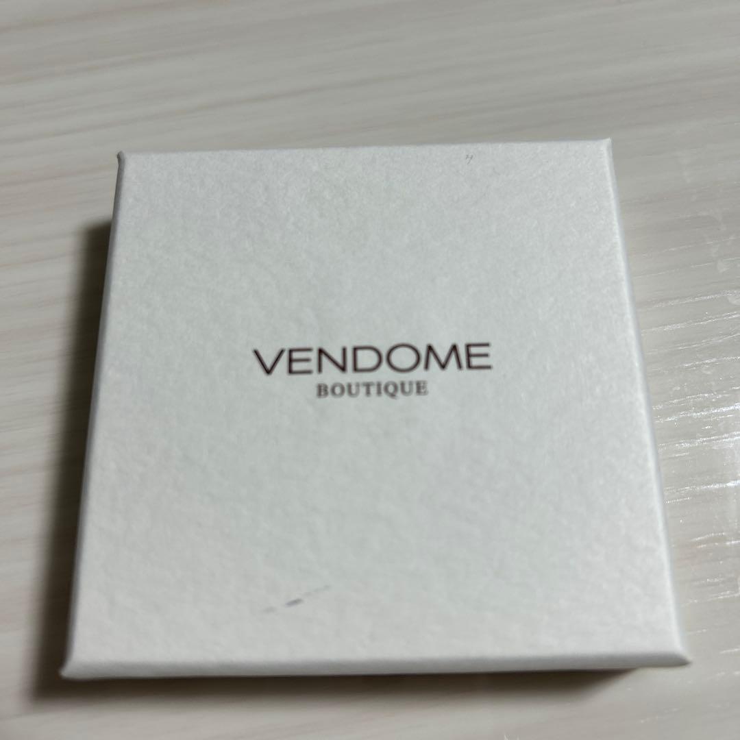 美品　VENDOME boutique クローバー テントウムシ ブローチ