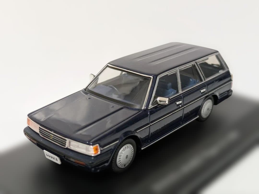DISM 1/43 トヨタ マークⅡ ワゴン LG GX70G 中期型