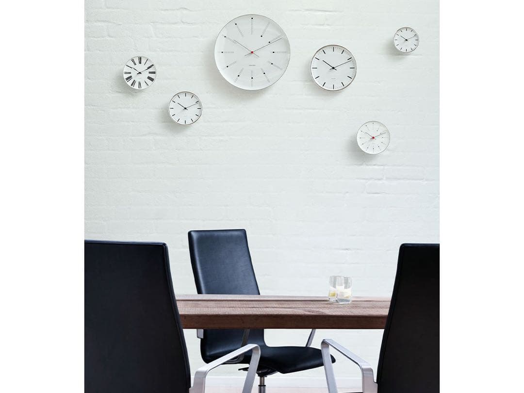 【新品未使用】アルネ ヤコブセンRoman Wall Clock 29cm