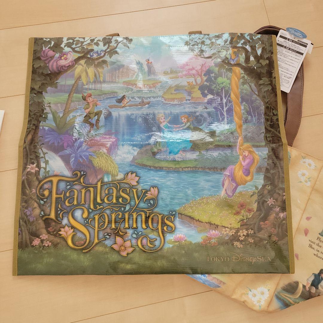 新品　未使用　ディズニーシー　ファンタジースプリングス　バッグ　2つセット