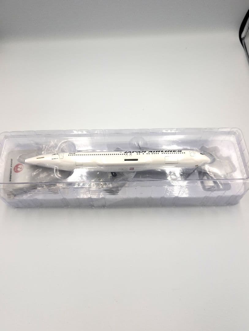 JALUX 1/200 B767-300ER ホーガン製
