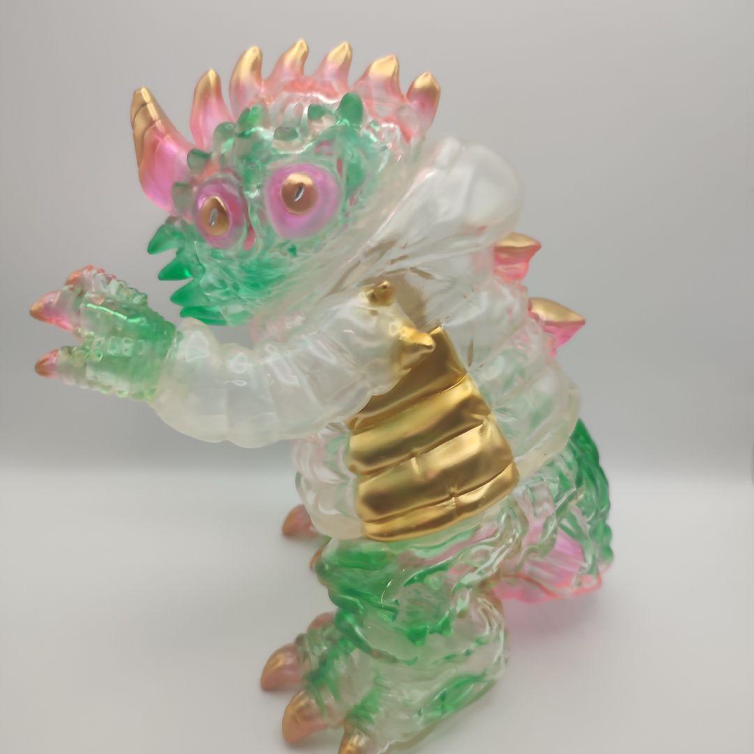 gyaromi メディコムトイ　ヴォイドン フィギュア クリアグリーン