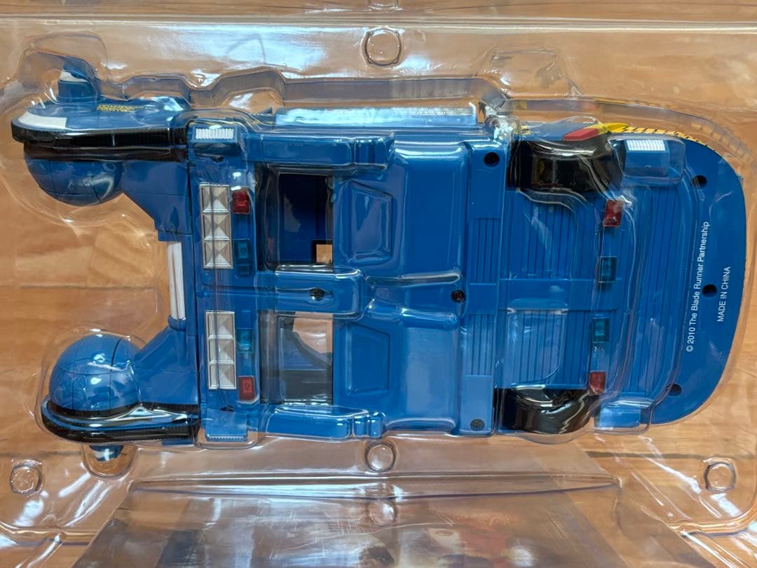 ブレードランナーコレクターズボックス メディコムトイ製 1/18 ポリススピナー