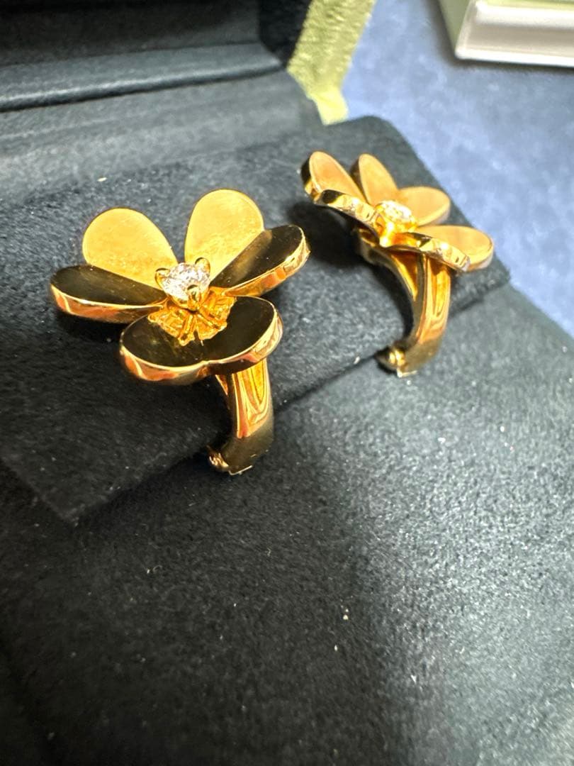 ⭐︎O⭐︎品