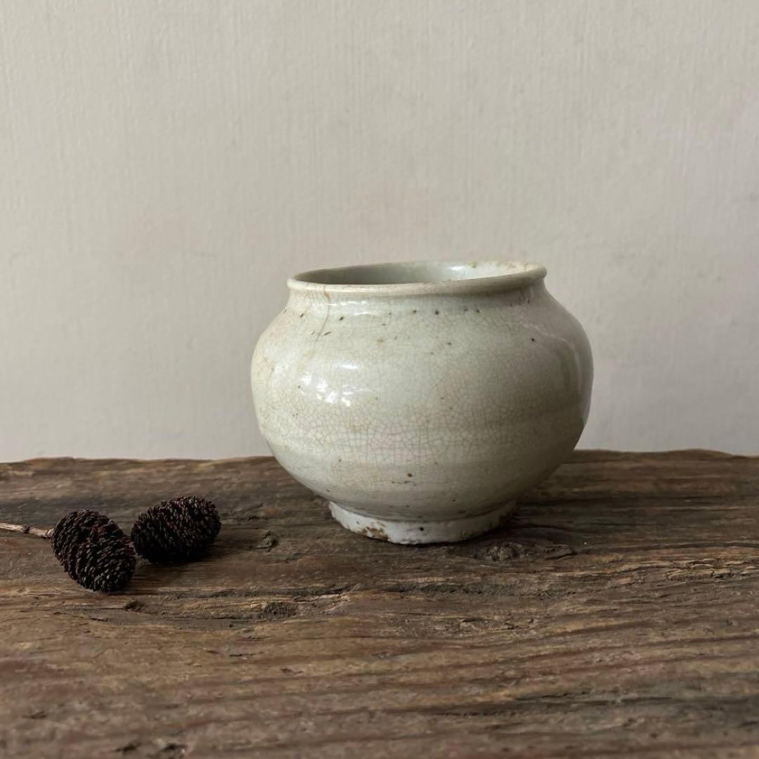 李朝壷　白磁　丸壷　塩笥壺　韓国オンギ.骨董品.スッカラ.アンティーク.立原正秋