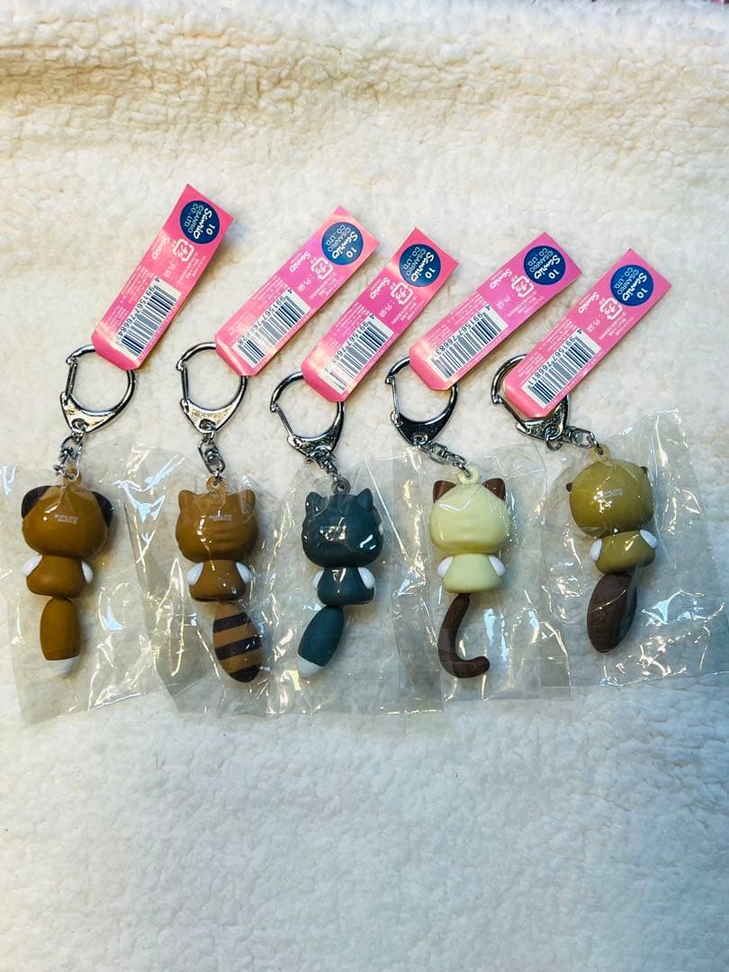 激レア‼︎ サンリオ ハローキティ　しっぽ倶楽部 冬季限定　全5種