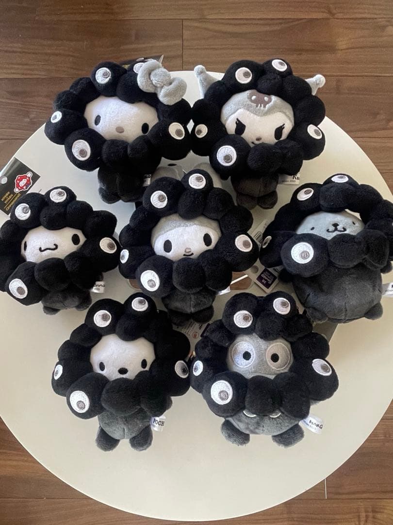 即日発送サンリオ黒ミャクミャクカラビナ付ぬいぐるみ　全種セット