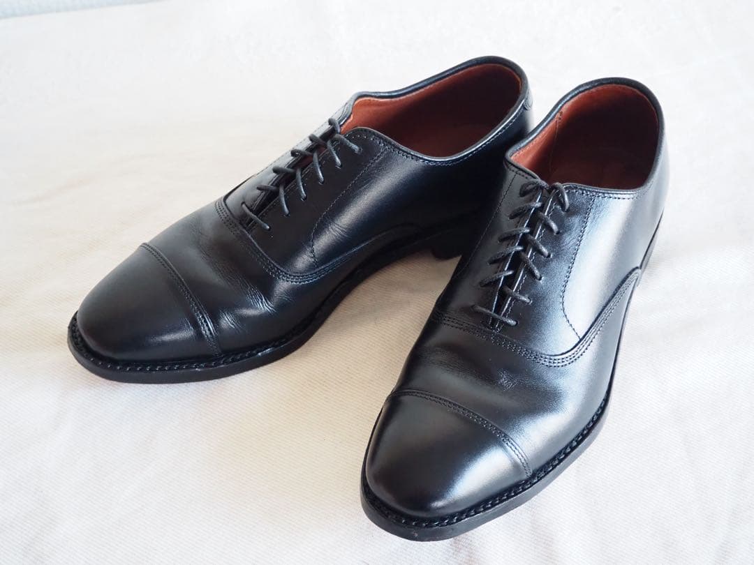マオ 5615 Park Avenue