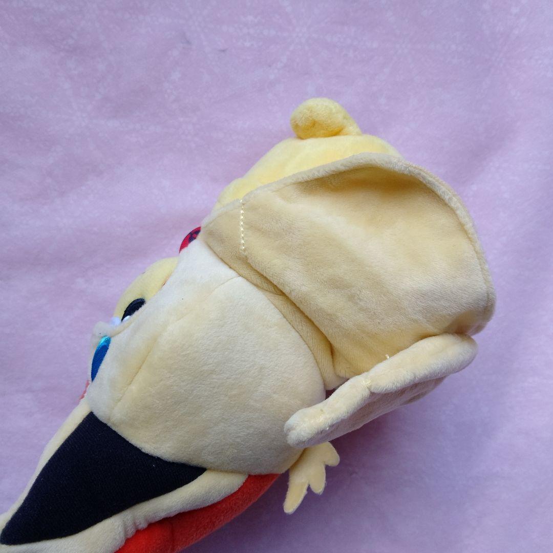 ポケモン ビクティニのポンチョを着たピカチュウ ぬいぐるみ