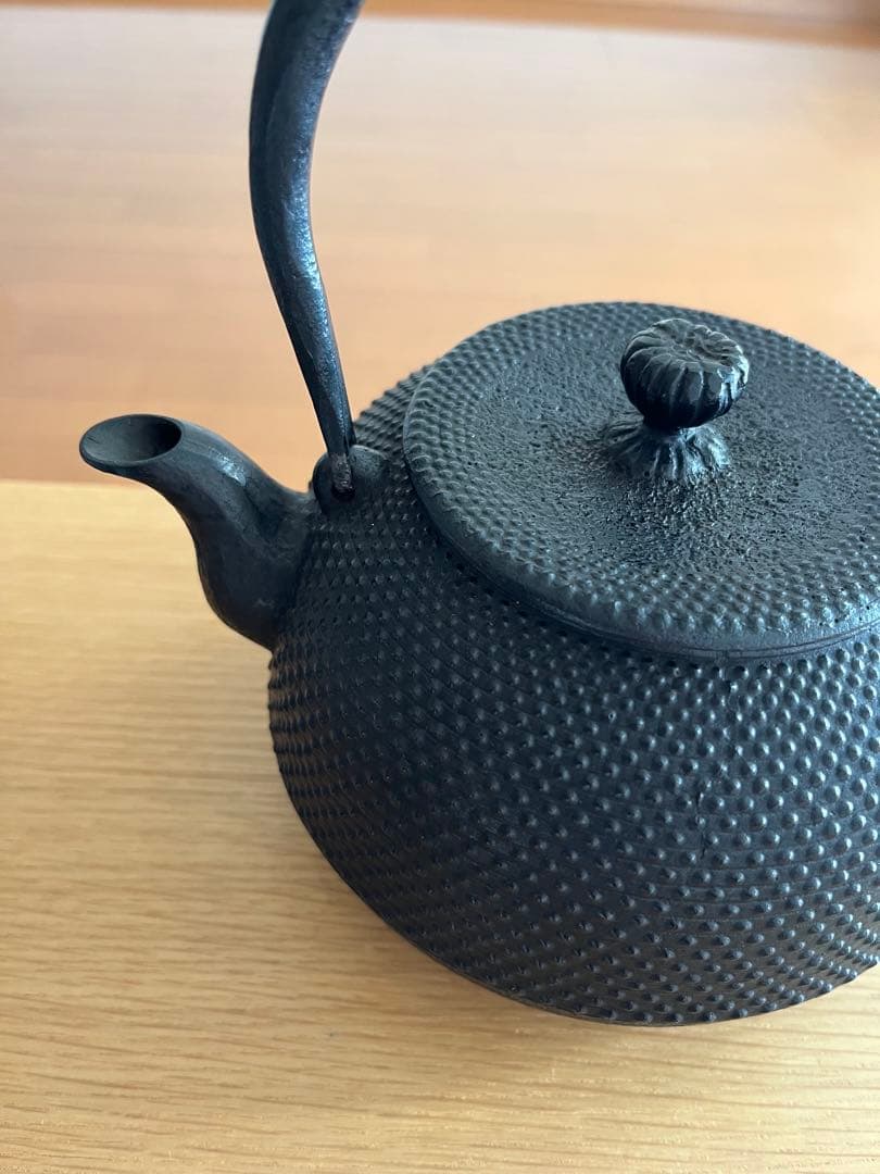 南部鉄器　薫山工房　鉄瓶