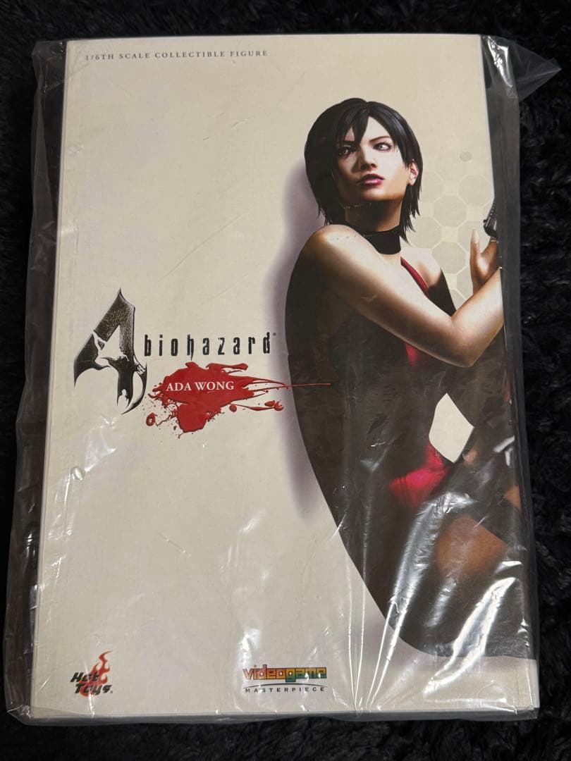 バイオハザード4 フィギュア エイダ・ウォン ホットトイズ フィギュア