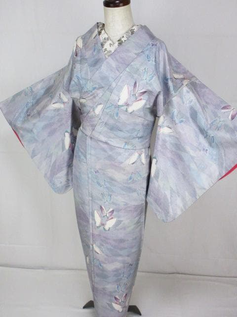 未着用に近い！白大島紬＊都喜エ門＊７マルキ＊本場大島紬＊着物＊１５７ｃｍ＊裄６４