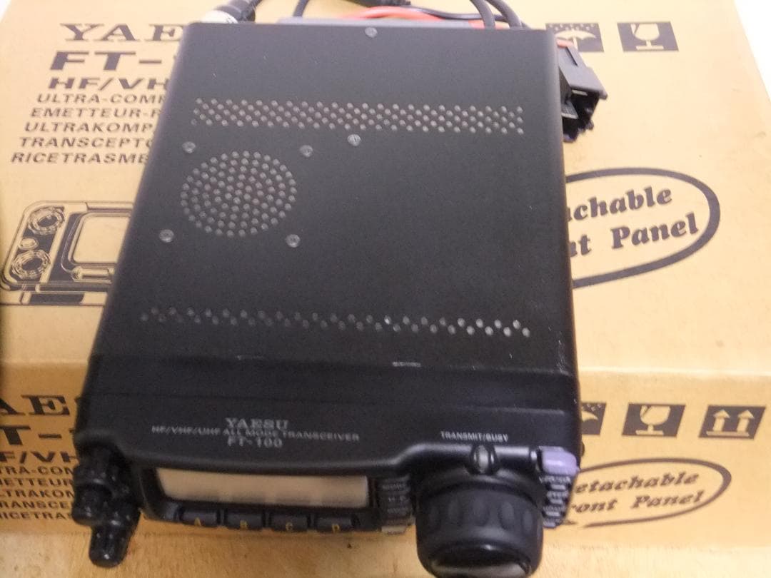 ☆しん　ヤエス　HF～430MHz帯オールモード機　FT-100（現状）