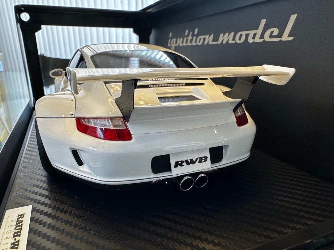RWB997 イグニション ホワイト 1/18