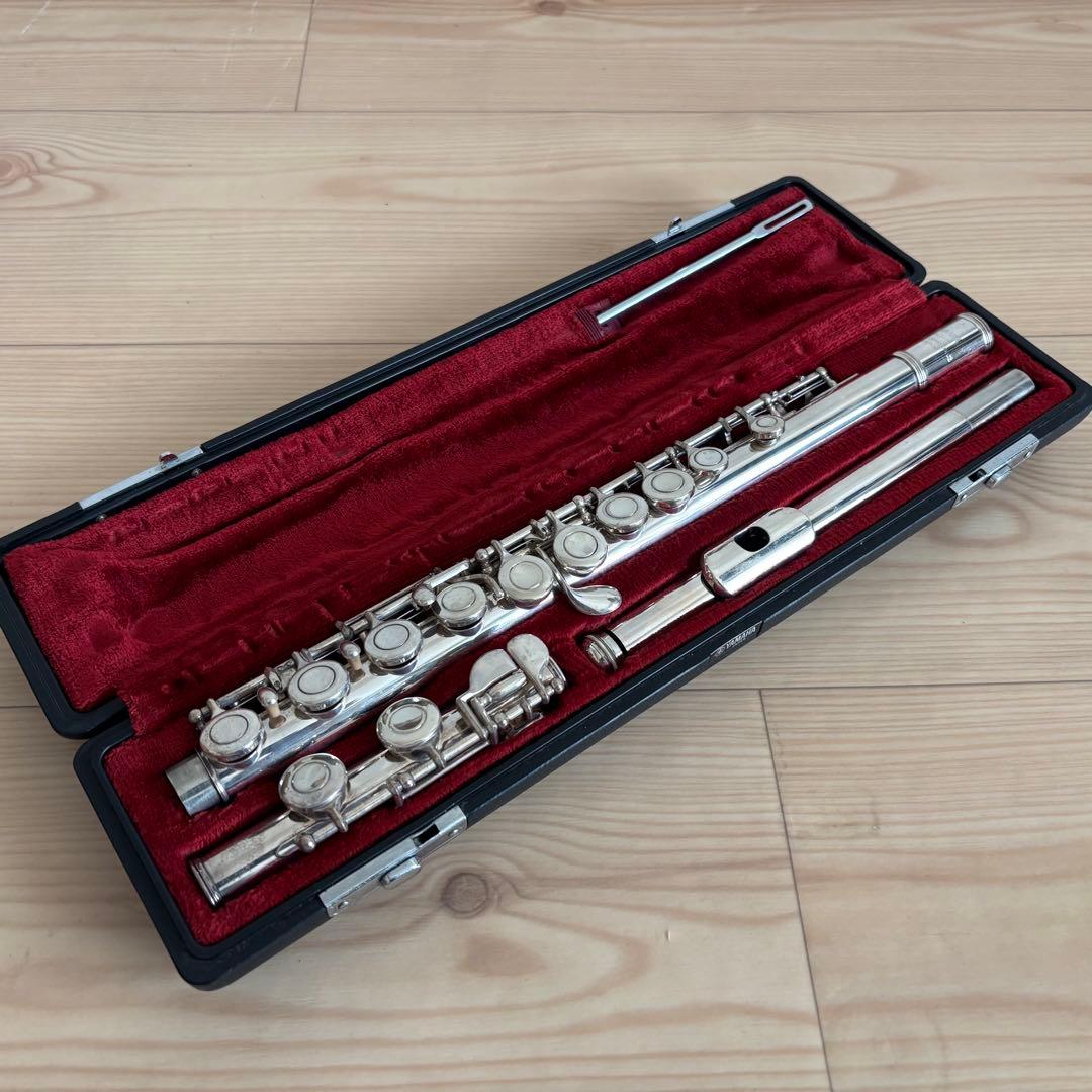 〈美品〉YAMAHA YFL211S フルート