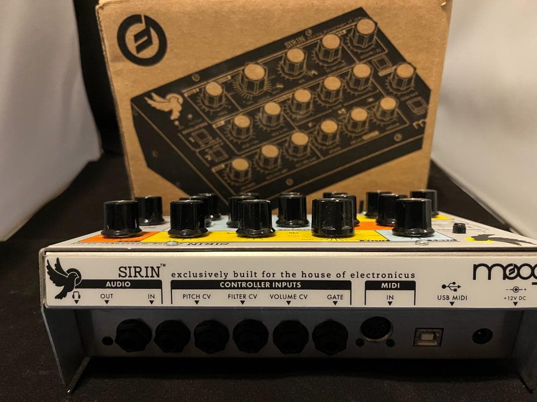 鍵盤楽器 moog sirin