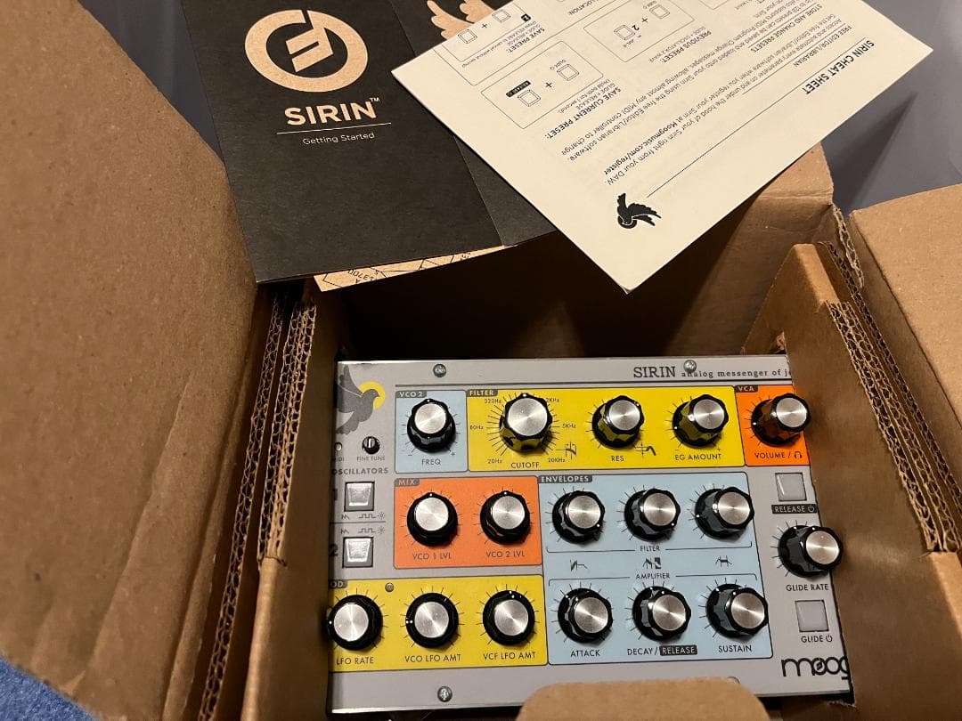 鍵盤楽器 moog sirin