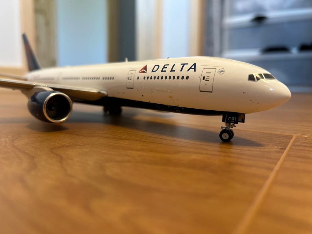 フ*ス様 デルタ航空　B777-200LR Delta spirit特別塗装　1