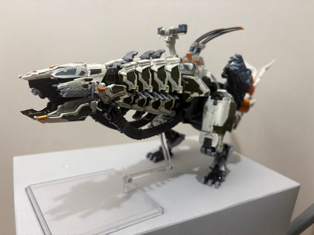 サンダージョー　プラモデル　全塗装