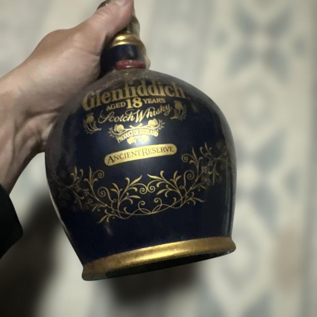 グレンフィディック 18年 エイシェントリザーブ 青 陶器ボトル　早い者勝ち