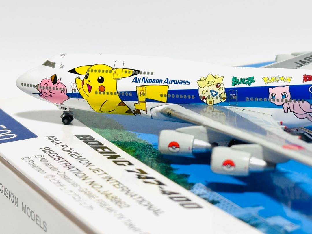 全日空商事 1/500 B747-400 ポケモンジェット NH50029