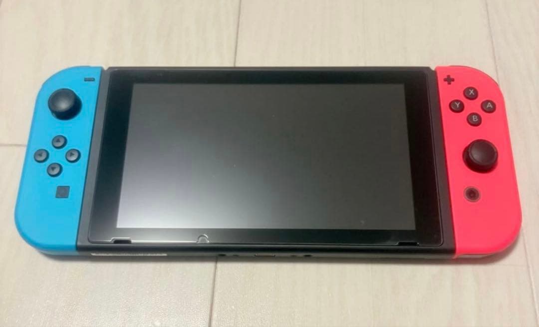 Nintendo Switch バッテリー強化版 青/赤　ソフト2点付