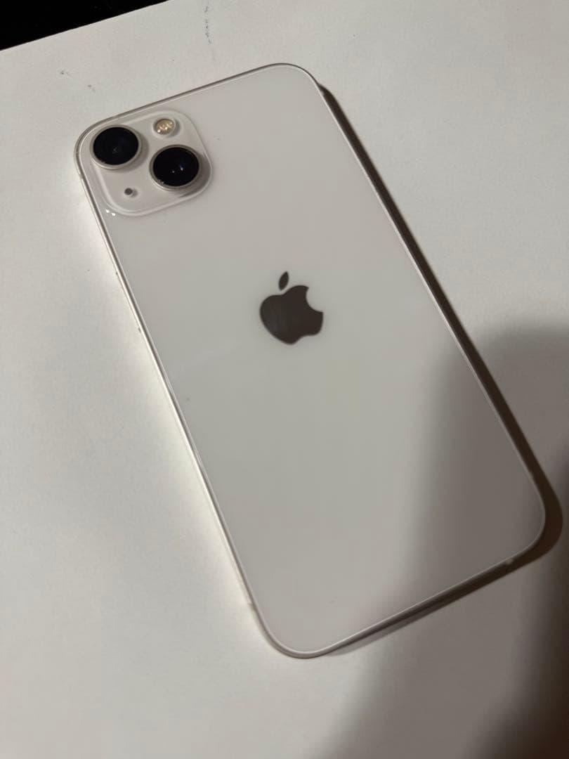 iPhone 13 本体