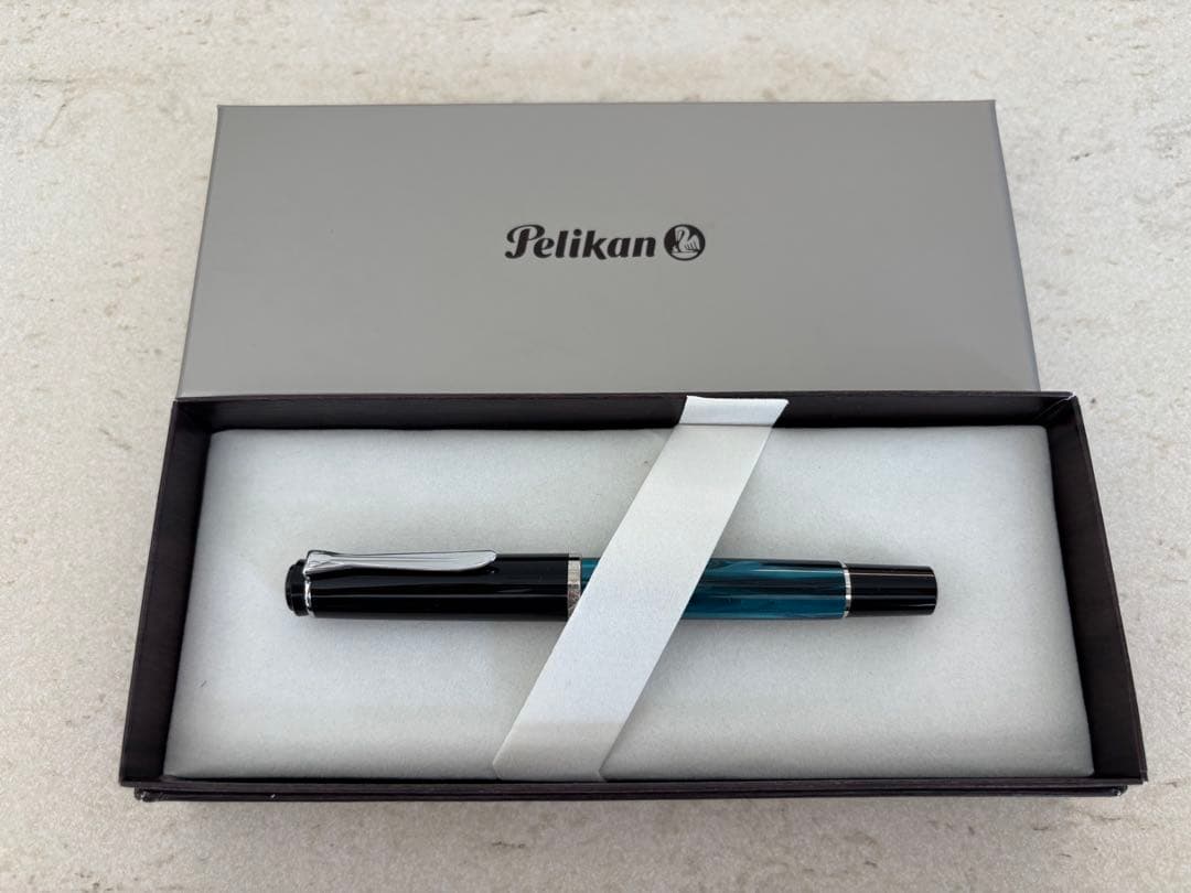 Pelikanペリカン万年筆 M205 ペトロマーブル ペン先M(保証書付)