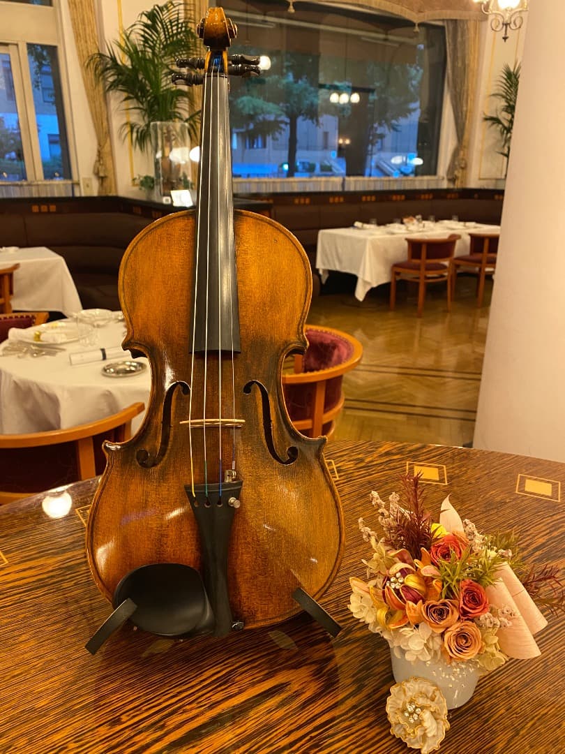 弦楽器 Suzuki violin.Stradivarius copy. N.8.4/4