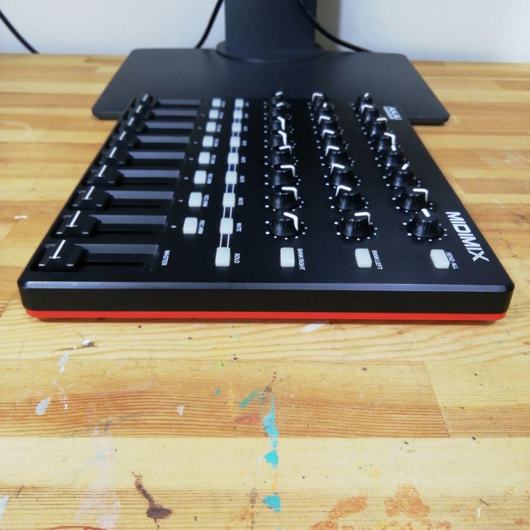 動作確認済 AKAI MIDIMIX MIDIコントローラー アカイ 付属品あり
