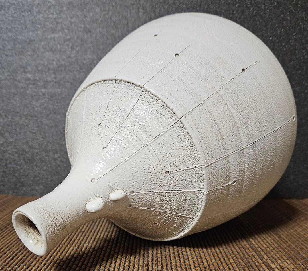 日展審査員【日展特選作家】背戸窯　名工【加藤釥】作　白い壺　花入れ　オブジェ