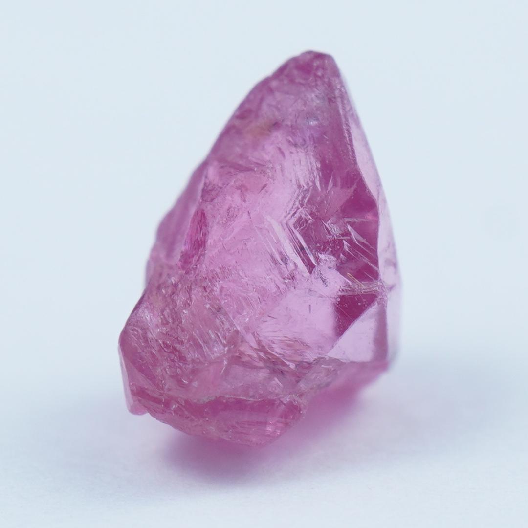ウインザサファイア　結晶　タンザニア産
